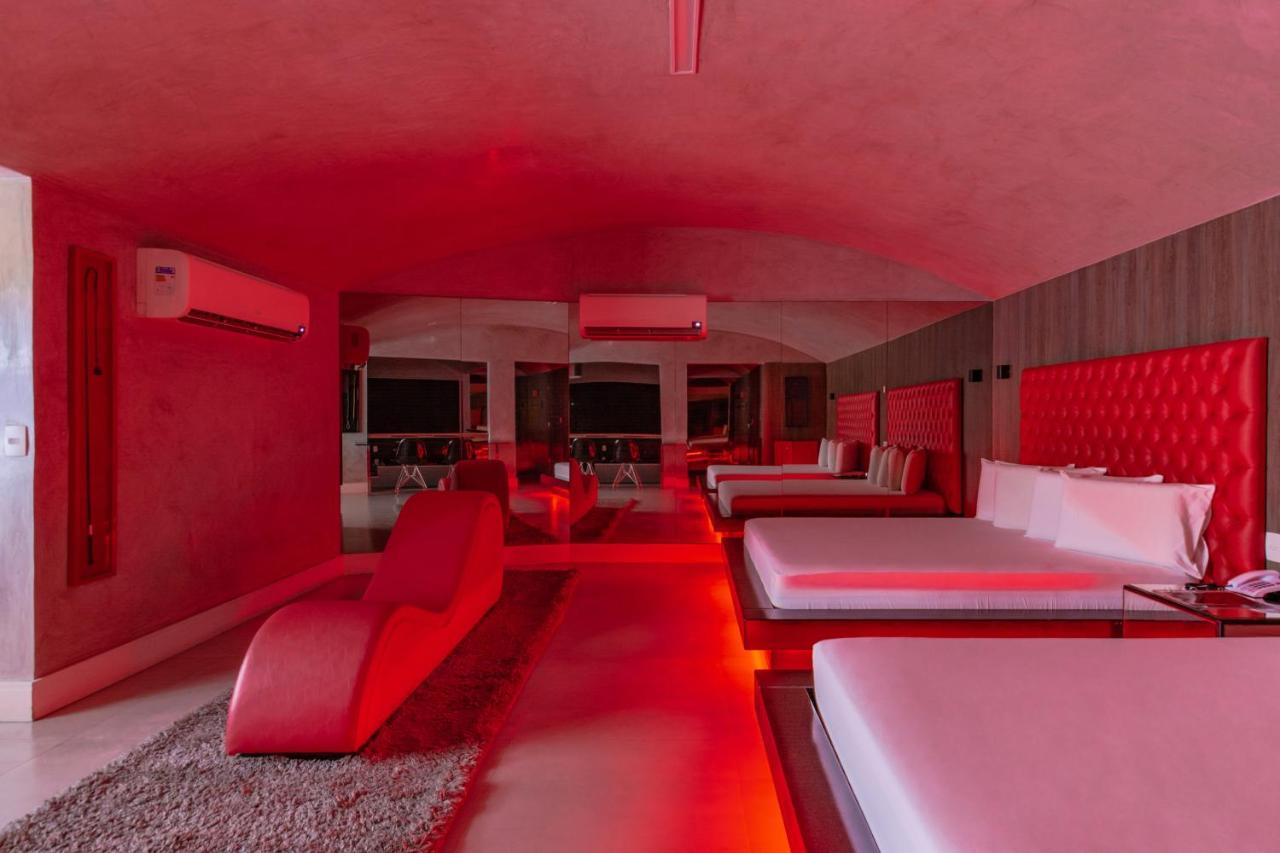 Spa Urbano Motel Adult Only Форталеза Екстериор снимка